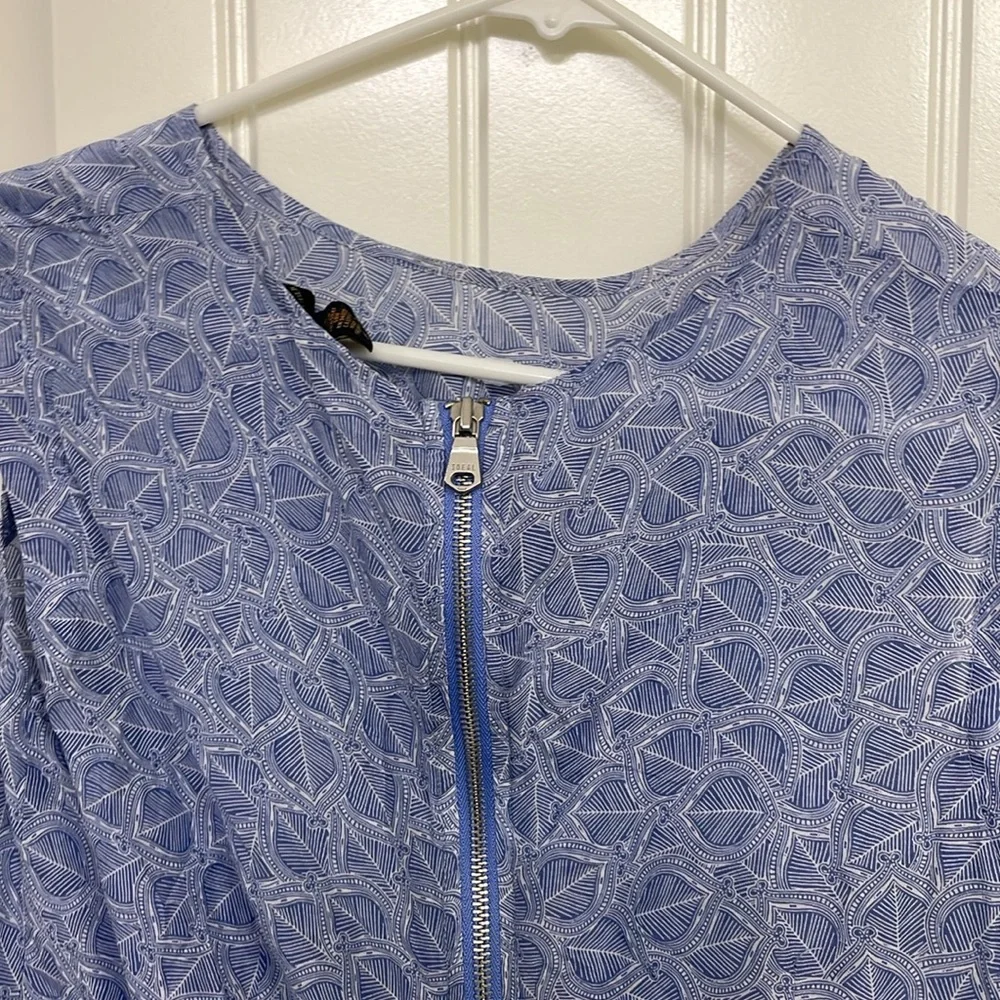 Banana Republic silk blend sleeveless top - Picture 6 of 8